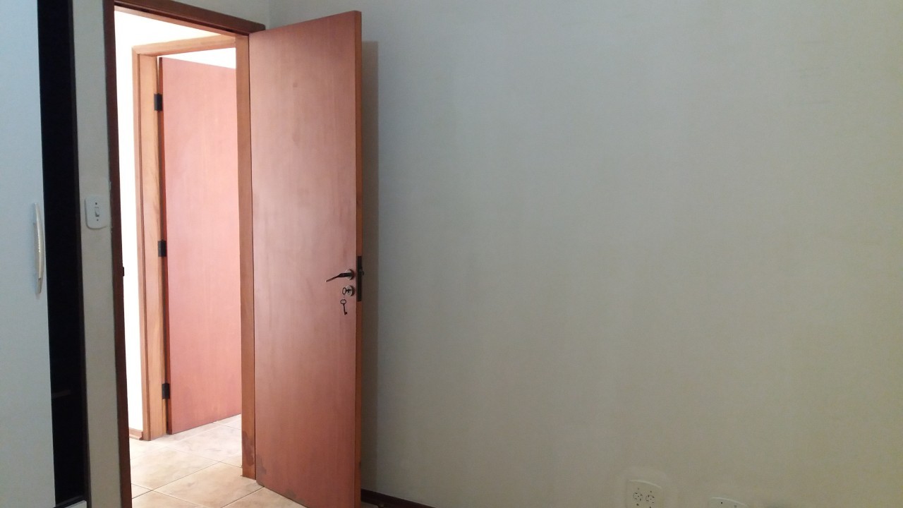 A687213.jpeg